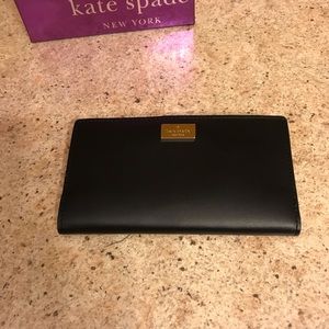 Leather Kate spade wallet